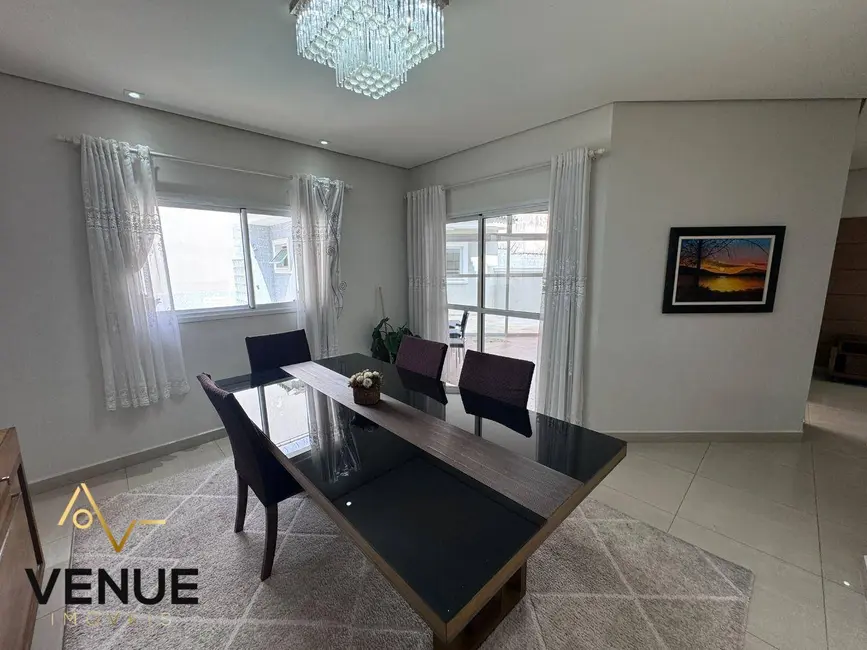 Foto 5 de Casa de Condomínio com 4 quartos para alugar, 300m2 em Perová, Aruja - SP