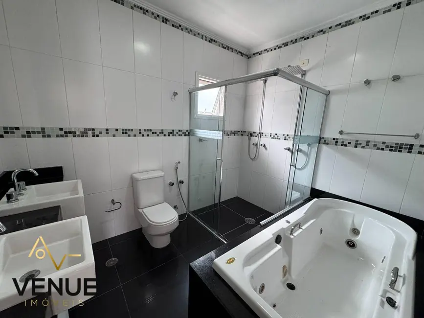 Foto 4 de Casa de Condomínio com 4 quartos à venda e para alugar, 250m2 em Arujázinho IV, Aruja - SP