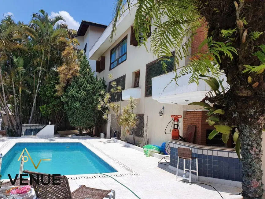 Casa de Condomínio com 4 quartos à venda, 3000m2 em Arujázinho IV, Aruja - SP - imagem 1 Foto 1 de Casa de Condomínio com 4 quartos à venda, 3000m2 em Arujázinho IV, Aruja - SP