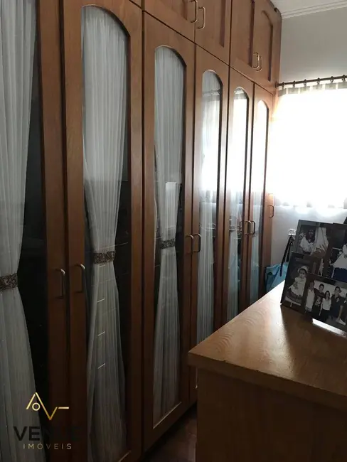 Casa de Condomínio com 3 quartos à venda, 300m2 em Aruja - SP - imagem 8 Foto 8 de Casa de Condomínio com 3 quartos à venda, 300m2 em Aruja - SP