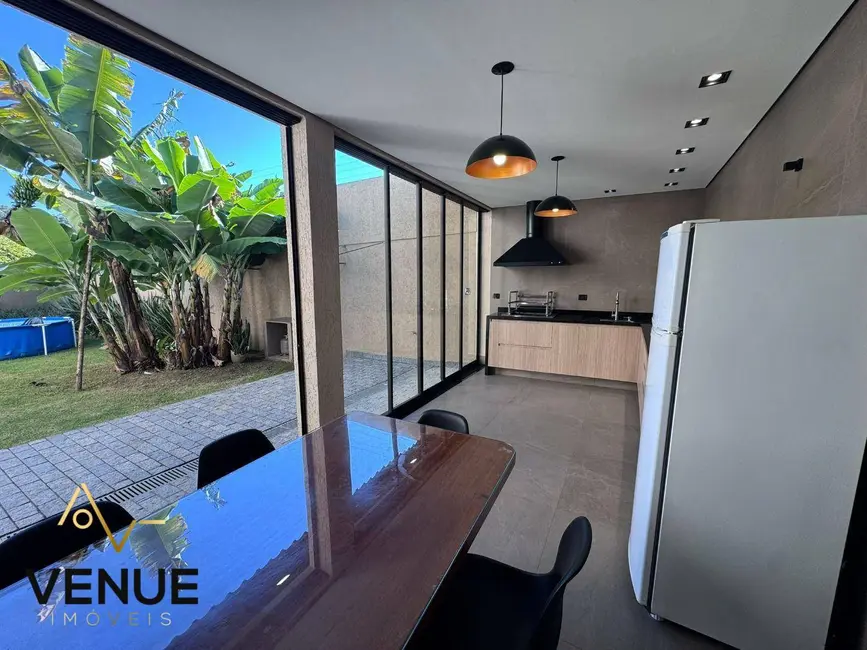 Casa de Condomínio com 4 quartos para alugar, 516m2 em Arujázinho IV, Aruja - SP - imagem 6 Foto 6 de Casa de Condomínio com 4 quartos para alugar, 516m2 em Arujázinho IV, Aruja - SP