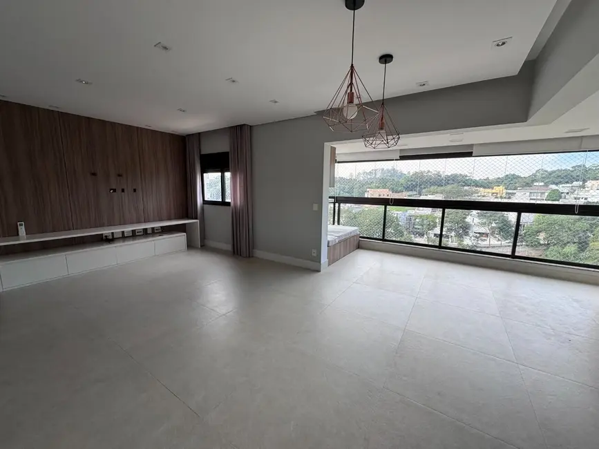 Foto 2 de Apartamento com 3 quartos à venda, 193m2 em Aruja - SP