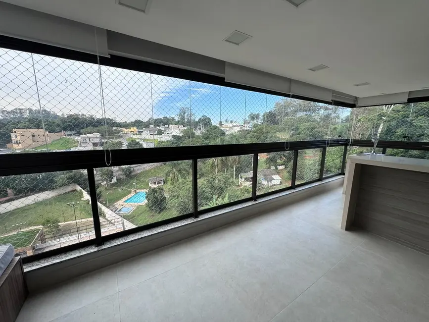 Foto 1 de Apartamento com 3 quartos à venda, 193m2 em Aruja - SP