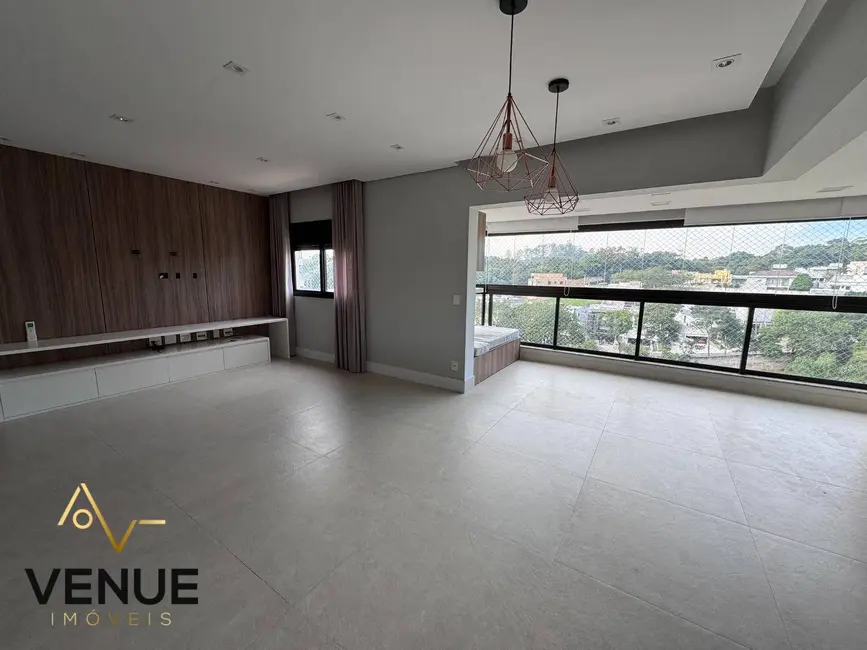 Foto 1 de Apartamento com 3 quartos à venda, 193m2 em Aruja - SP