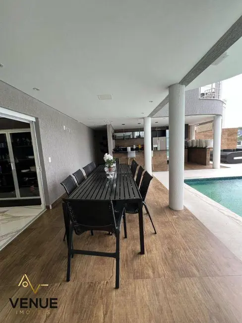 Foto 6 de Casa de Condomínio com 4 quartos à venda, 900m2 em Jardim Imperial Hills III, Aruja - SP