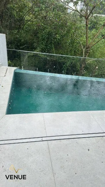 Foto 4 de Casa de Condomínio com 3 quartos à venda, 300m2 em Residencial Real Park, Aruja - SP