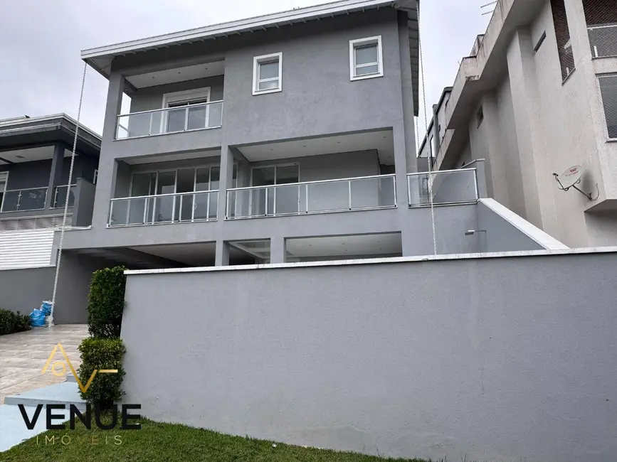Foto 2 de Casa de Condomínio com 7 quartos à venda e para alugar, 420m2 em Residencial Real Park, Aruja - SP
