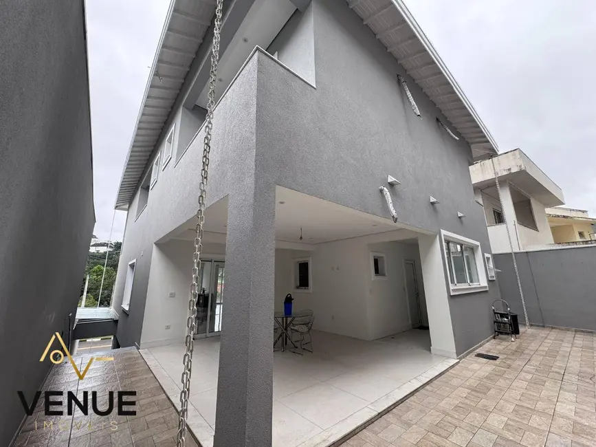 Foto 9 de Casa de Condomínio com 7 quartos à venda e para alugar, 420m2 em Residencial Real Park, Aruja - SP