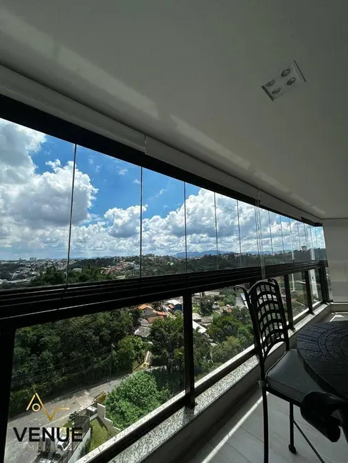 Foto 1 de Apartamento com 3 quartos à venda e para alugar, 193m2 em Aruja - SP