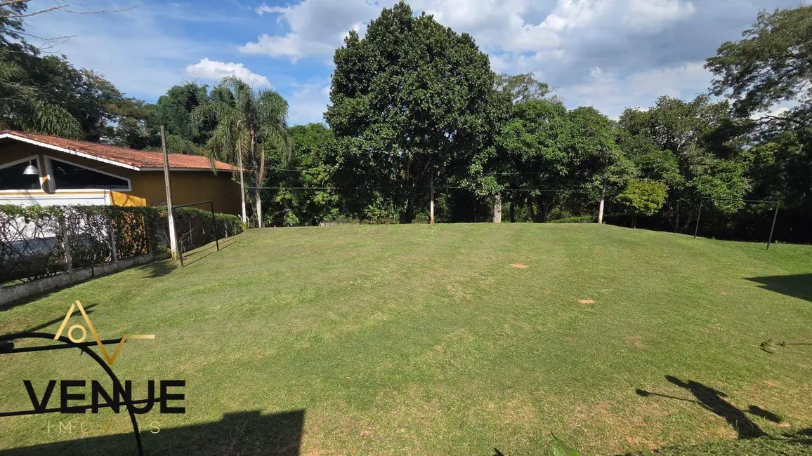 Casa de Condomínio com 3 quartos à venda, 5000m2 em Canjicas, Aruja - SP - imagem 8 Foto 8 de Casa de Condomínio com 3 quartos à venda, 5000m2 em Canjicas, Aruja - SP