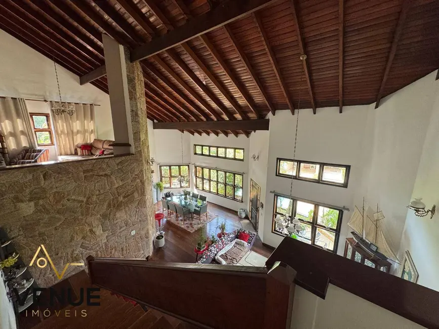 Foto 8 de Casa de Condomínio com 3 quartos à venda, 1000m2 em Vila Arujá, Aruja - SP