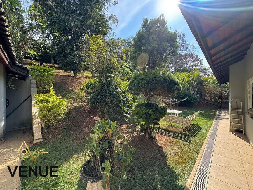 Foto 5 de Casa de Condomínio com 3 quartos à venda, 1000m2 em Vila Arujá, Aruja - SP