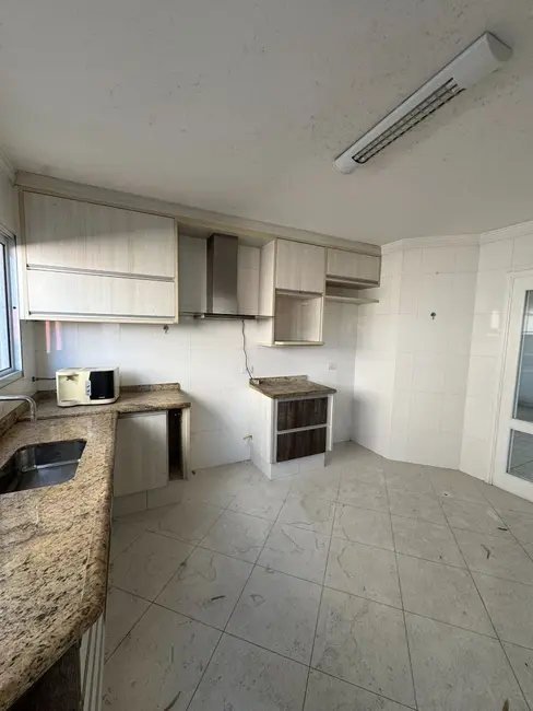 Foto 8 de Casa de Condomínio com 3 quartos à venda, 300m2 em Perová, Aruja - SP