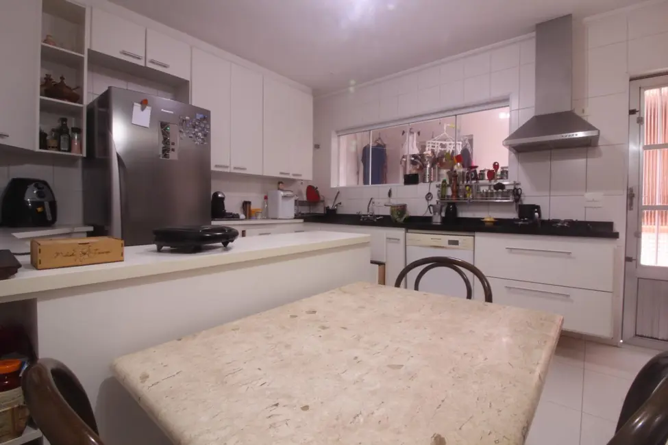 Sobrado com 3 quartos à venda, 169m2 em Jardim Umuarama, São Paulo - SP - imagem 9 Foto 9 de Sobrado com 3 quartos à venda, 169m2 em Jardim Umuarama, São Paulo - SP