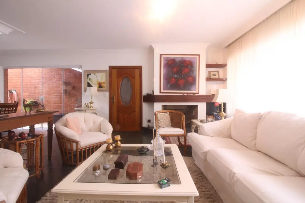 Sobrado com 3 quartos à venda, 169m2 em Jardim Umuarama, São Paulo - SP - imagem 4 Foto 4 de Sobrado com 3 quartos à venda, 169m2 em Jardim Umuarama, São Paulo - SP