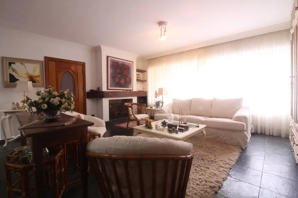 Sobrado com 3 quartos à venda, 169m2 em Jardim Umuarama, São Paulo - SP - imagem 3 Foto 3 de Sobrado com 3 quartos à venda, 169m2 em Jardim Umuarama, São Paulo - SP