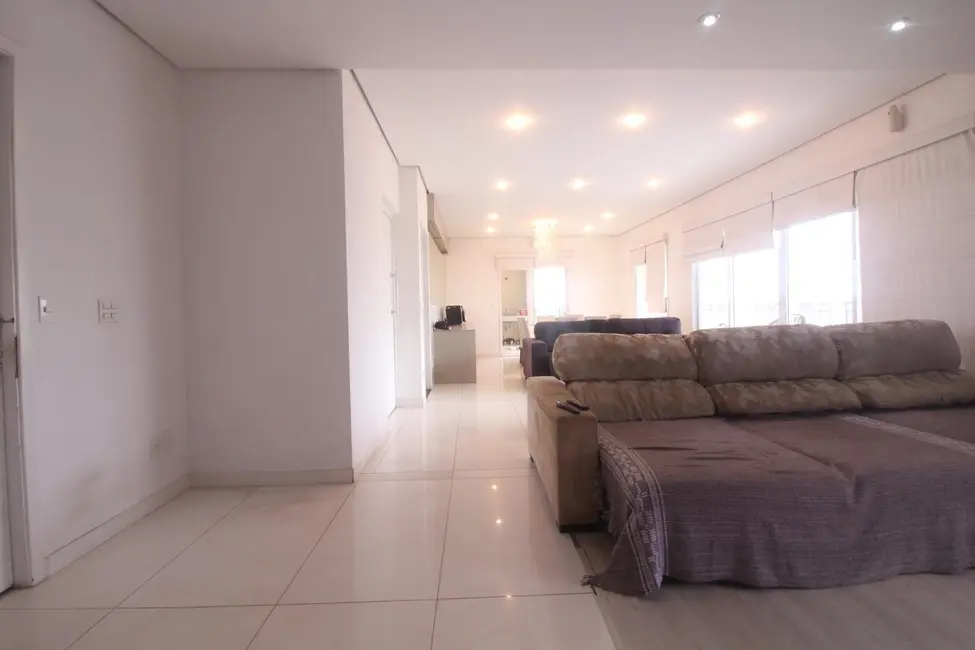 Apartamento com 3 quartos à venda, 223m2 em Vila Romana, São Paulo - SP - imagem 5 Foto 5 de Apartamento com 3 quartos à venda, 223m2 em Vila Romana, São Paulo - SP