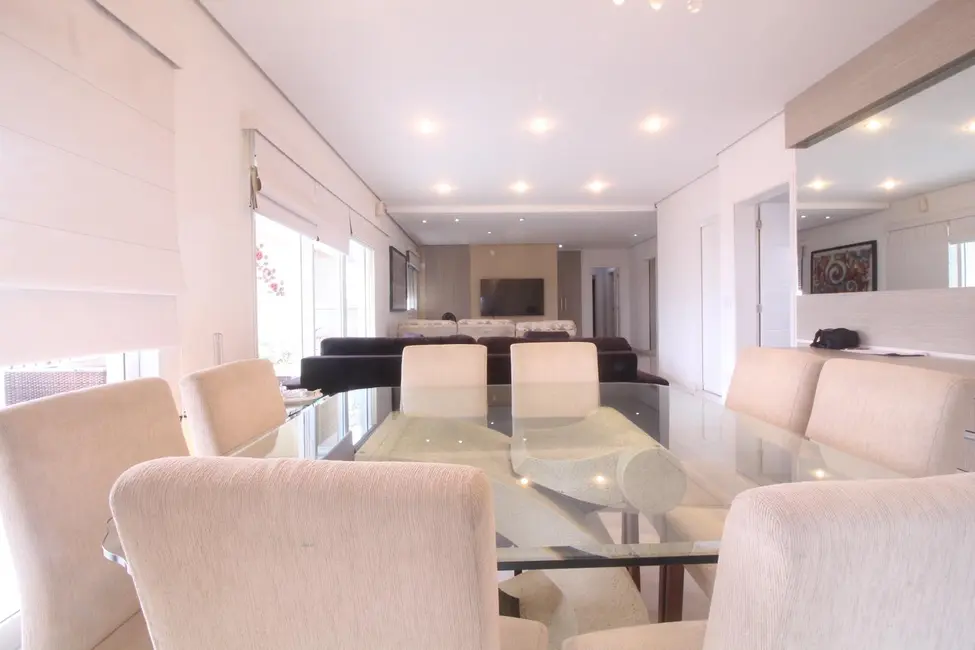 Apartamento com 3 quartos à venda, 223m2 em Vila Romana, São Paulo - SP - imagem 6 Foto 6 de Apartamento com 3 quartos à venda, 223m2 em Vila Romana, São Paulo - SP