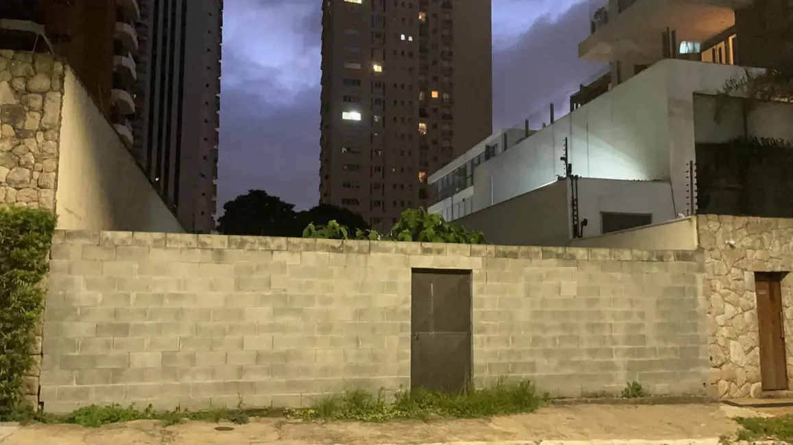 Foto 1 de Terreno / Lote à venda, 300m2 em Vila Mariana, São Paulo - SP