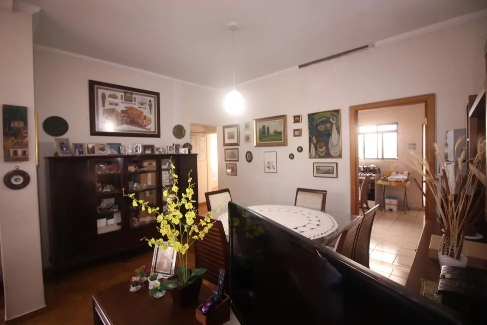 Casa com 3 quartos à venda, 228m2 em Jardim da Saúde, São Paulo - SP - imagem 5 Foto 5 de Casa com 3 quartos à venda, 228m2 em Jardim da Saúde, São Paulo - SP