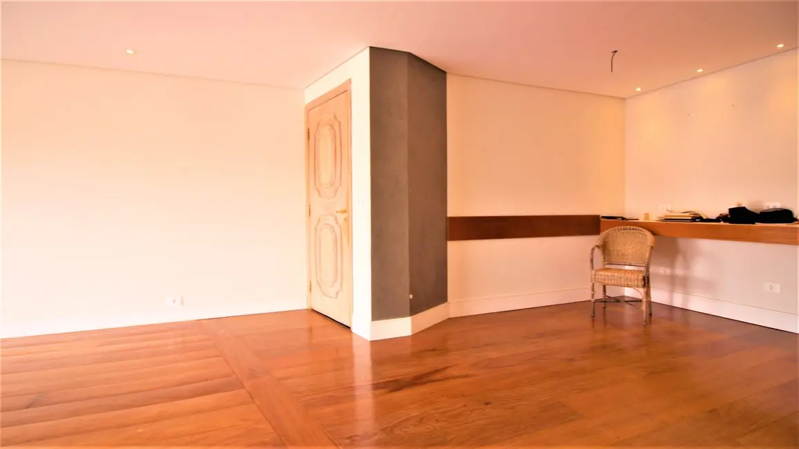 Foto 8 de Apartamento com 3 quartos à venda, 260m2 em Pinheiros, São Paulo - SP