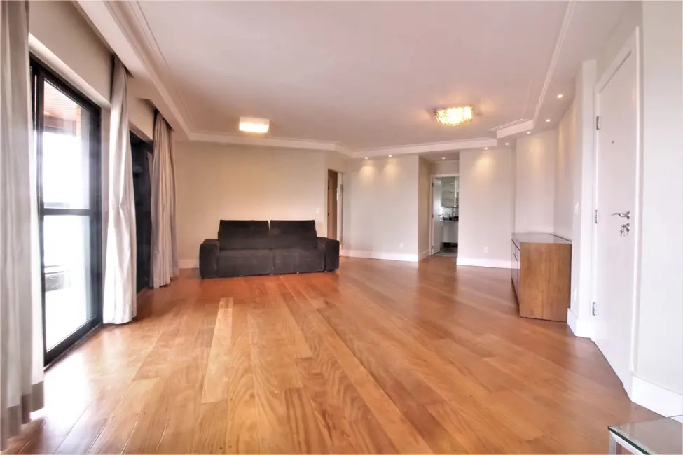 Apartamento com 3 quartos para alugar, 132m2 em Vila Pompéia, São Paulo - SP - imagem 2 Foto 2 de Apartamento com 3 quartos para alugar, 132m2 em Vila Pompéia, São Paulo - SP