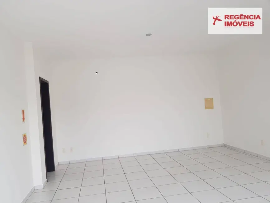 Foto 3 de Sala Comercial para alugar, 27m2 em Sao Francisco Do Sul - SC