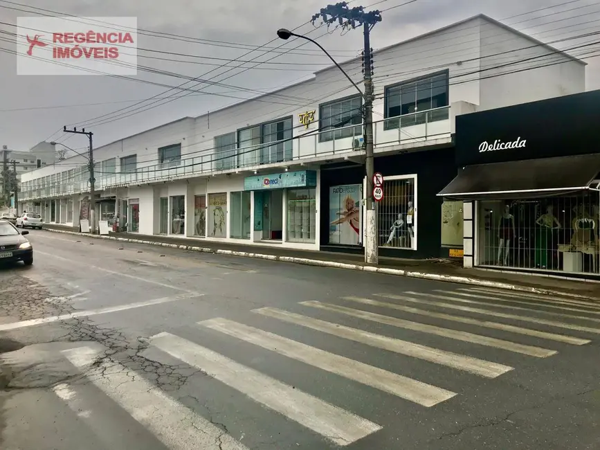 Foto 4 de Sala Comercial para alugar, 27m2 em Sao Francisco Do Sul - SC