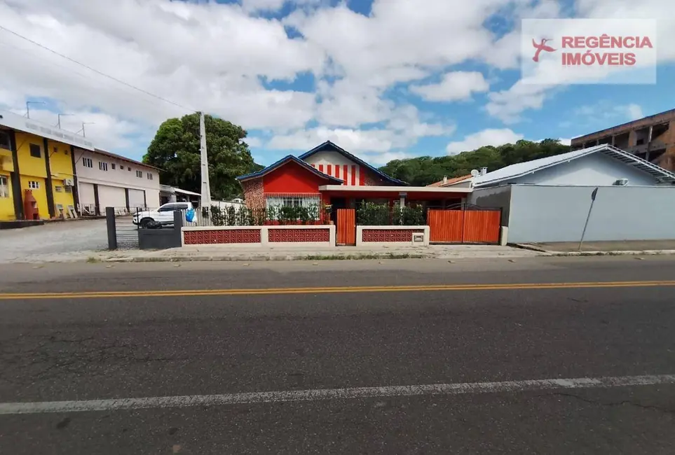 Foto 2 de Casa com 3 quartos à venda, 700m2 em Sao Francisco Do Sul - SC