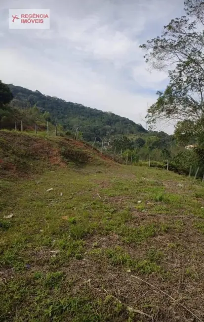 Foto 1 de Terreno / Lote à venda, 360m2 em Sao Francisco Do Sul - SC