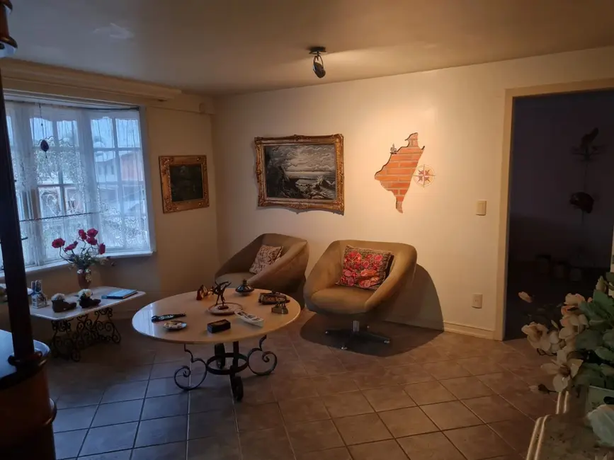 Foto 6 de Casa com 4 quartos à venda, 300m2 em Sao Francisco Do Sul - SC