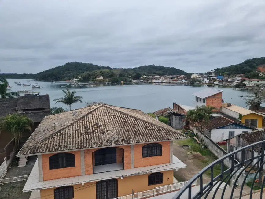 Foto 7 de Casa com 4 quartos à venda, 300m2 em Sao Francisco Do Sul - SC