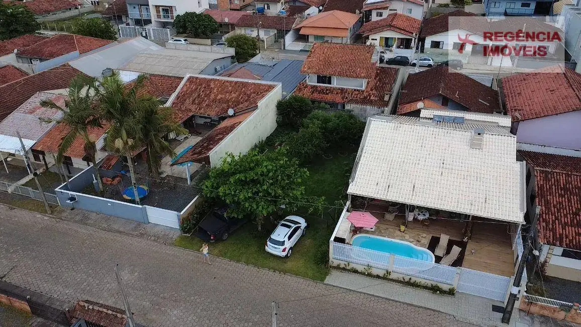 Foto 8 de Terreno / Lote à venda, 252m2 em Sao Francisco Do Sul - SC