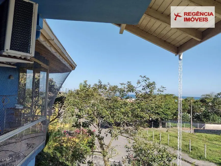 Foto 2 de Casa com 3 quartos à venda, 382m2 em Sao Francisco Do Sul - SC