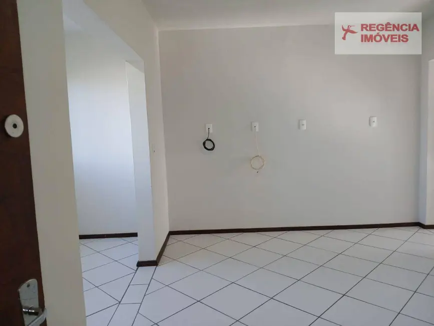 Foto 2 de Apartamento com 2 quartos para alugar, 85m2 em Sao Francisco Do Sul - SC