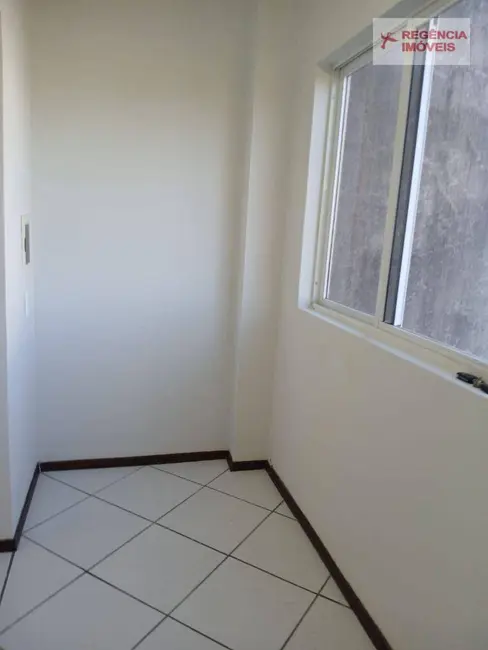 Foto 8 de Apartamento com 2 quartos para alugar, 85m2 em Sao Francisco Do Sul - SC