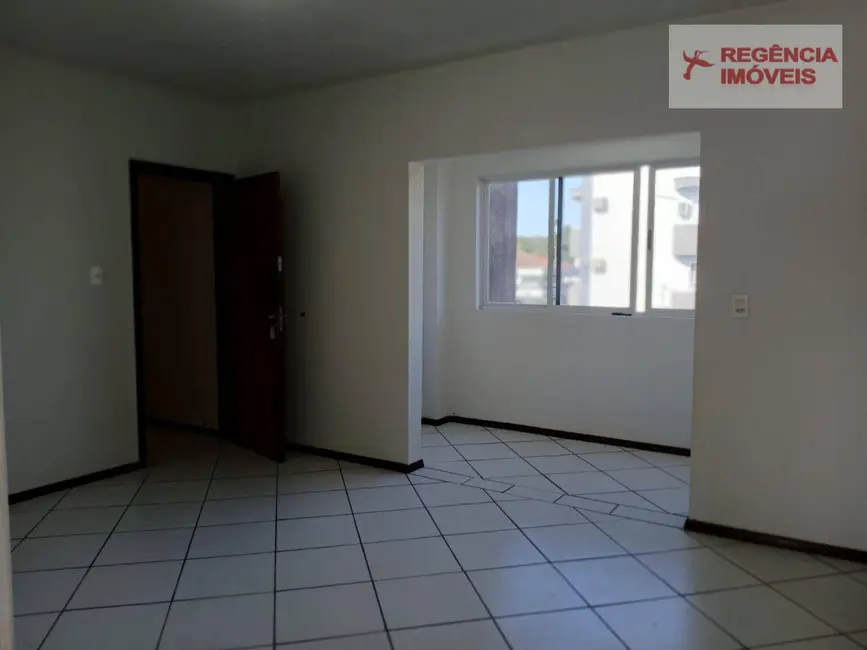 Foto 4 de Apartamento com 2 quartos para alugar, 85m2 em Sao Francisco Do Sul - SC