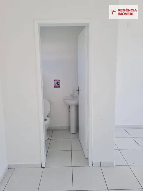 Foto 3 de Sala Comercial para alugar, 27m2 em Sao Francisco Do Sul - SC