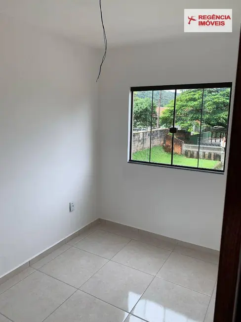 Casa com 3 quartos à venda, 100m2 em Sao Francisco Do Sul - SC - imagem 6 Foto 6 de Casa com 3 quartos à venda, 100m2 em Sao Francisco Do Sul - SC