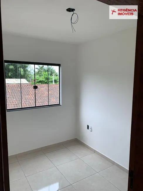 Casa com 3 quartos à venda, 100m2 em Sao Francisco Do Sul - SC - imagem 5 Foto 5 de Casa com 3 quartos à venda, 100m2 em Sao Francisco Do Sul - SC