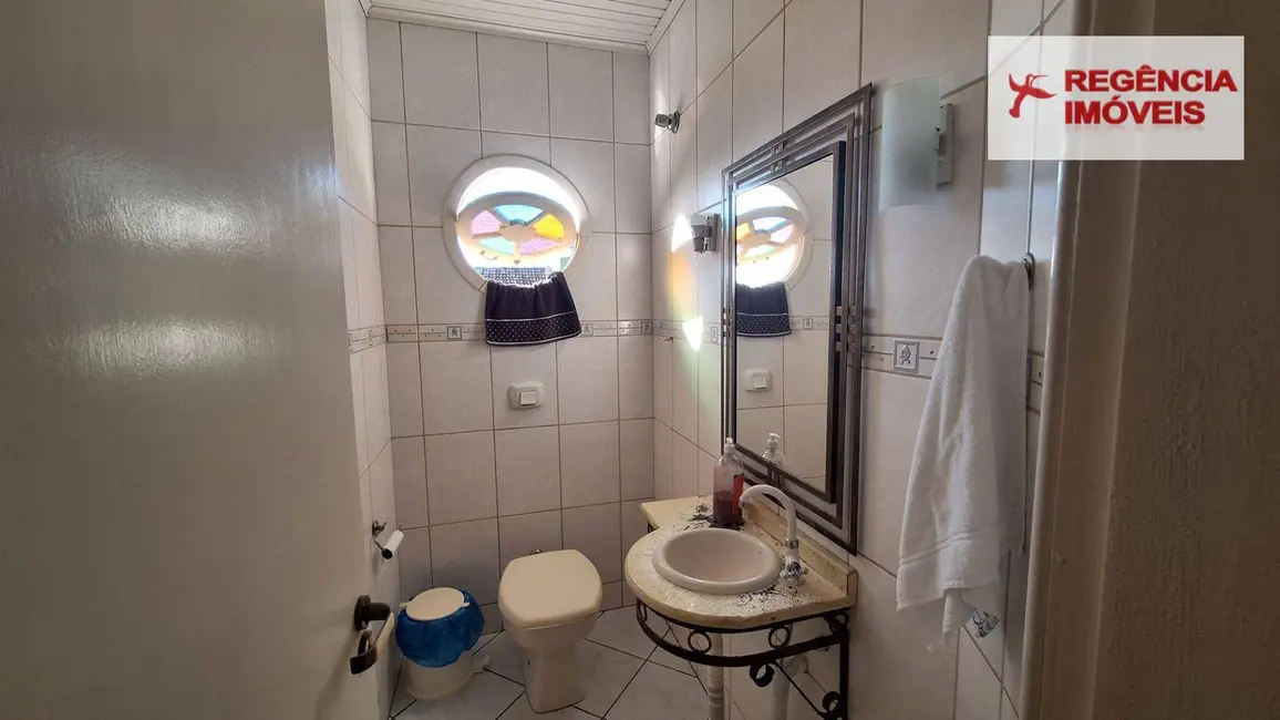 Foto 5 de Casa com 3 quartos à venda, 253m2 em Sao Francisco Do Sul - SC