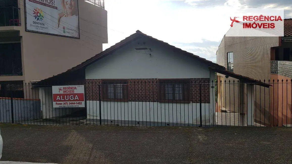 Foto 2 de Casa com 4 quartos à venda, 300m2 em Sao Francisco Do Sul - SC