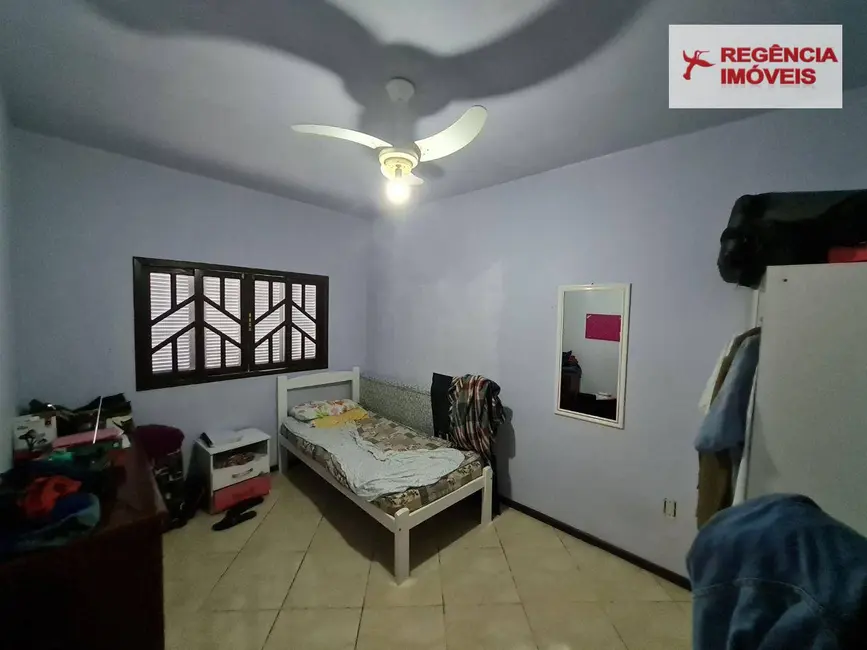 Foto 9 de Casa com 4 quartos à venda, 450m2 em Sao Francisco Do Sul - SC