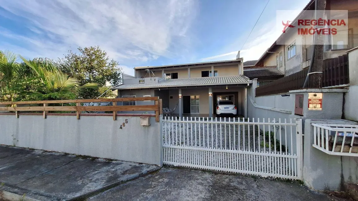 Foto 4 de Casa com 4 quartos à venda, 300m2 em Sao Francisco Do Sul - SC