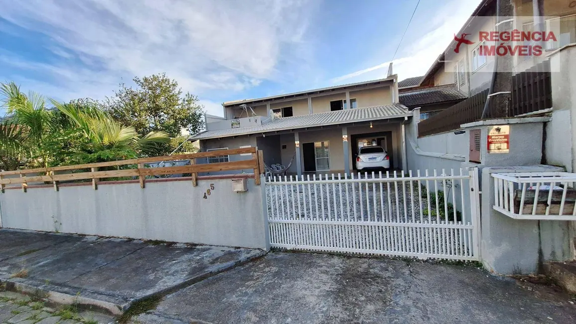 Foto 3 de Casa com 4 quartos à venda, 300m2 em Sao Francisco Do Sul - SC