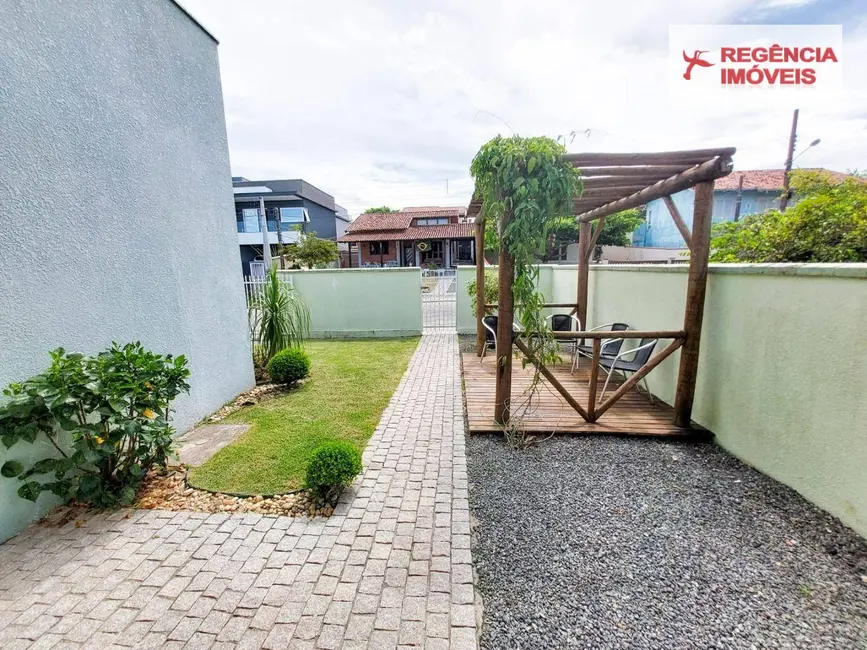 Foto 9 de Casa com 4 quartos à venda, 360m2 em Sao Francisco Do Sul - SC