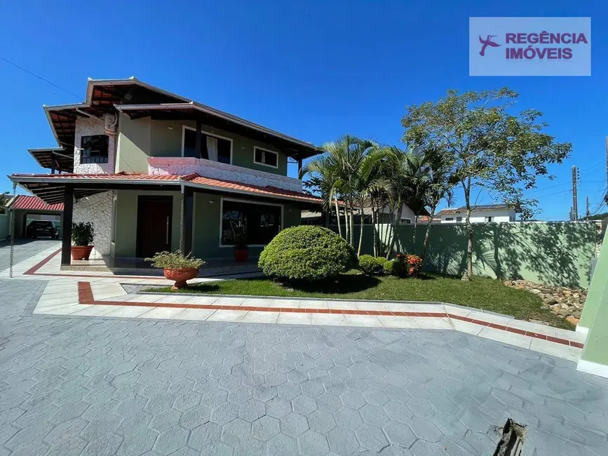 Foto 1 de Casa com 4 quartos à venda, 750m2 em Sao Francisco Do Sul - SC