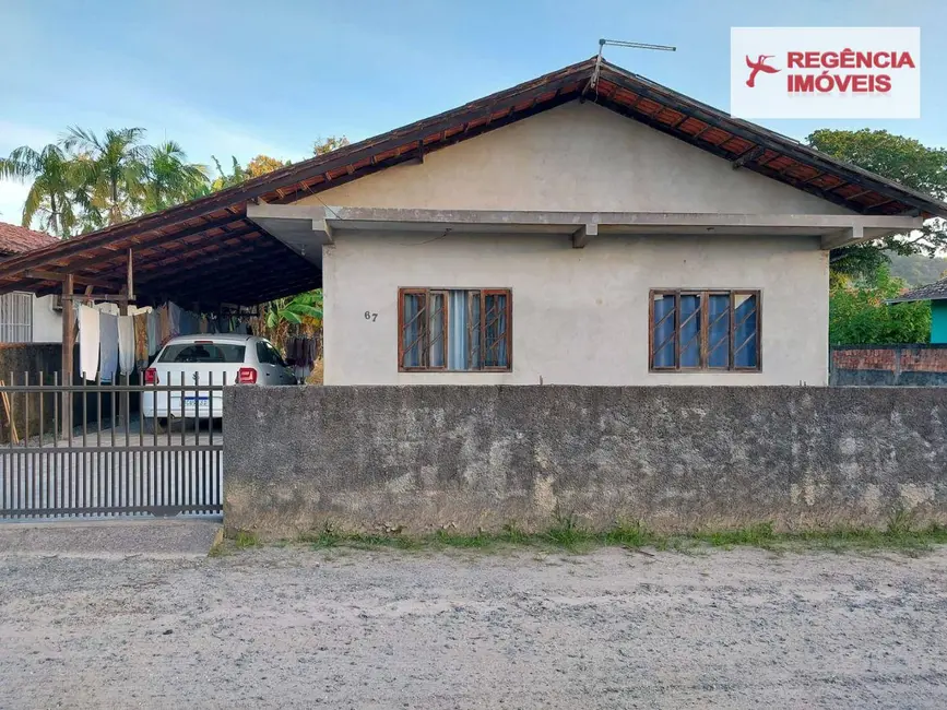 Foto 2 de Casa com 3 quartos à venda, 400m2 em Sao Francisco Do Sul - SC