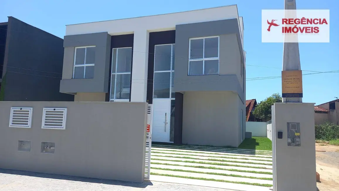 Foto 1 de Casa com 3 quartos à venda, 180m2 em Sao Francisco Do Sul - SC