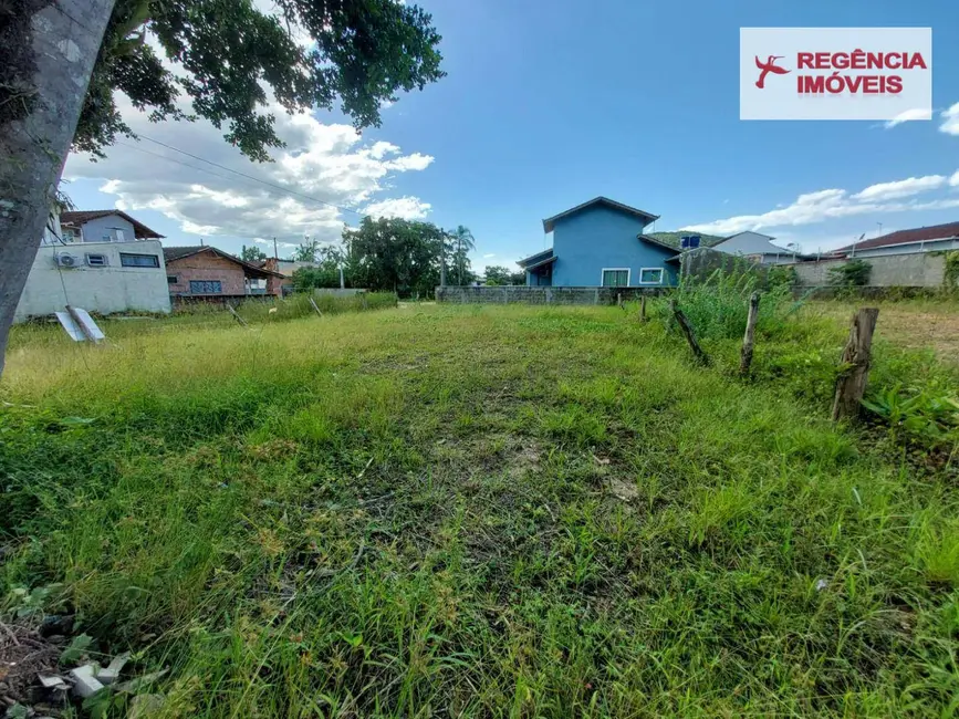 Foto 3 de Terreno / Lote à venda, 350m2 em Sao Francisco Do Sul - SC